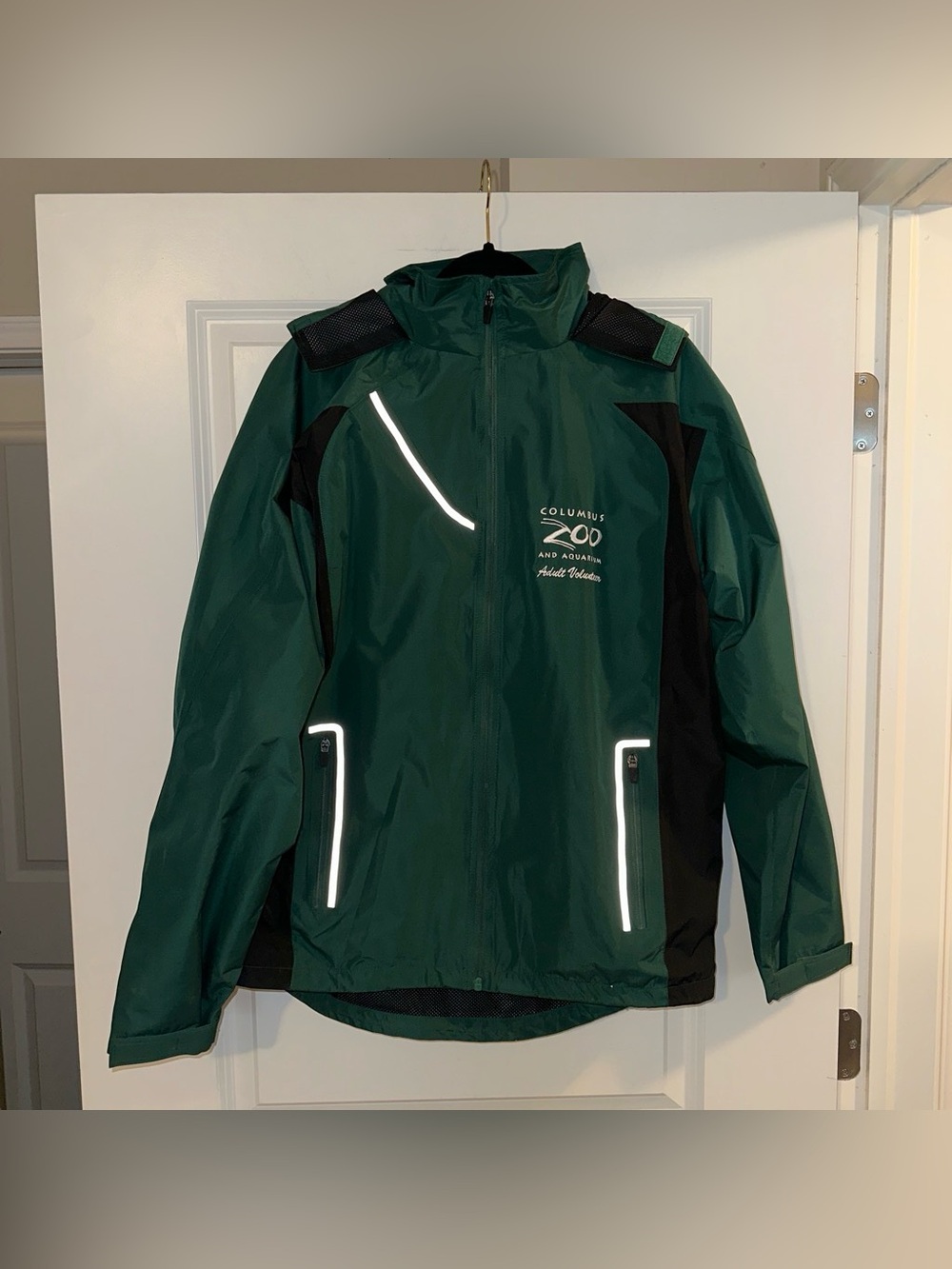 Columbus Zoo Deep Green & Black Windbreaker / Rain Jacket - Size Large